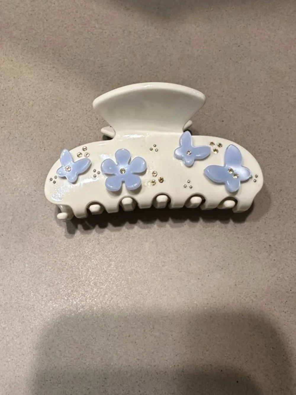 White Hair Claw Clip with Light Blue Flower and Butterfly Accents
